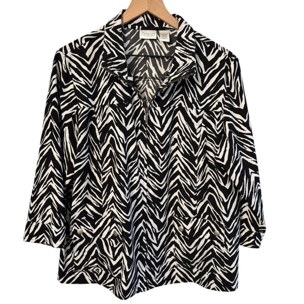 Chico's Zenergy‎ Lightweight Zebra Print Zip Up Jacket 3/4 Sleeves Size Large